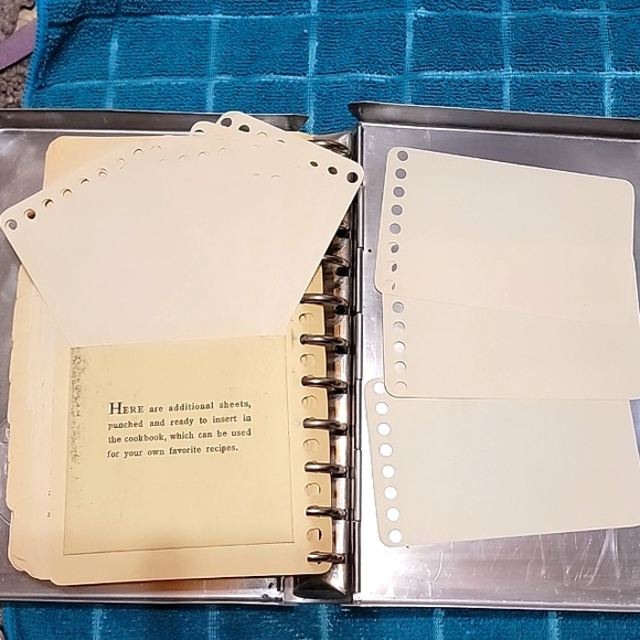 Vintage Pillsbury Cookbook with Aluminum Cover - Picture 12 of 12